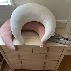 Snuggle Me Organic Nursing Pillow and Cover Bundle