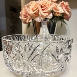 Exquisite Engraved Glass Bowl