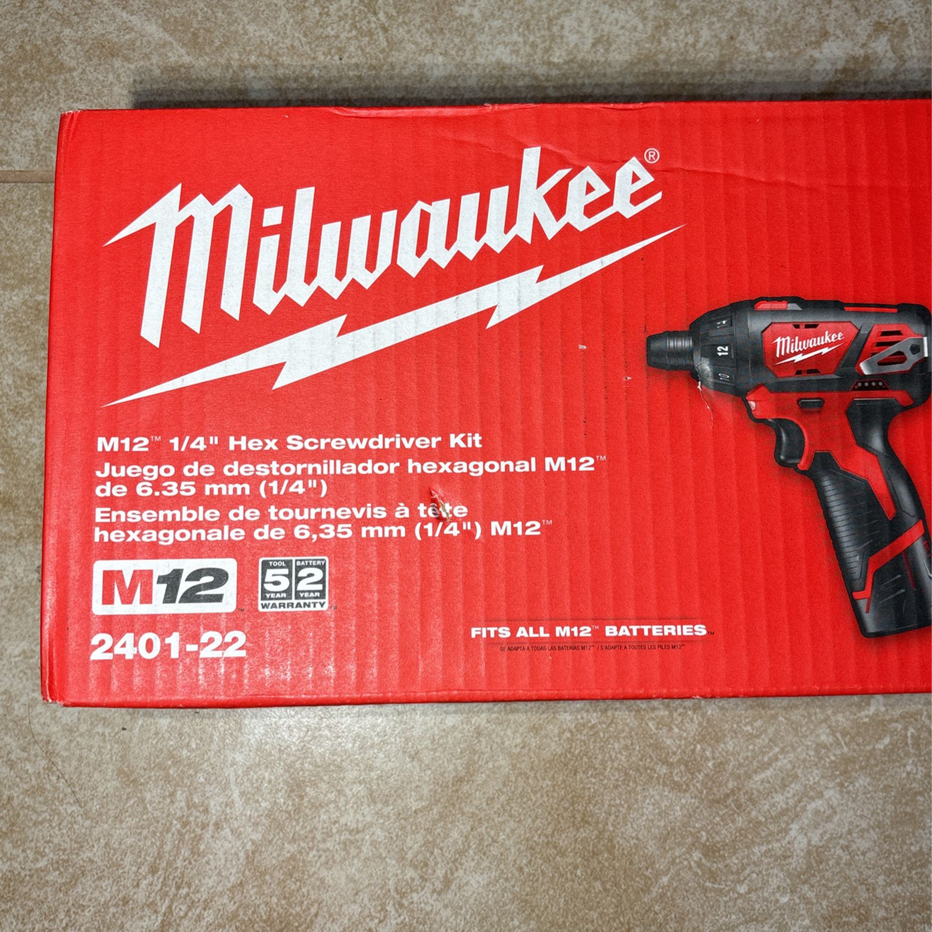 Milwaukee M12 Drill Kit 