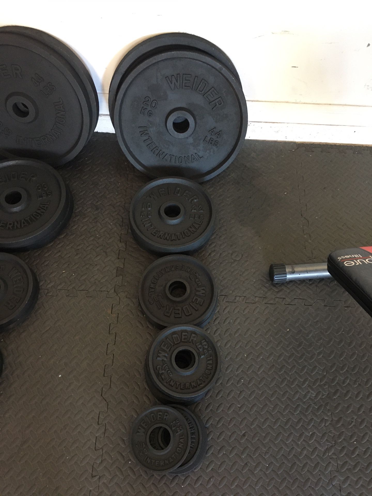 200lbs of Weider Olympic Steel Weights