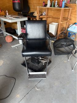 Barber chair