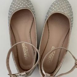 Gold Flats Girls Size 2