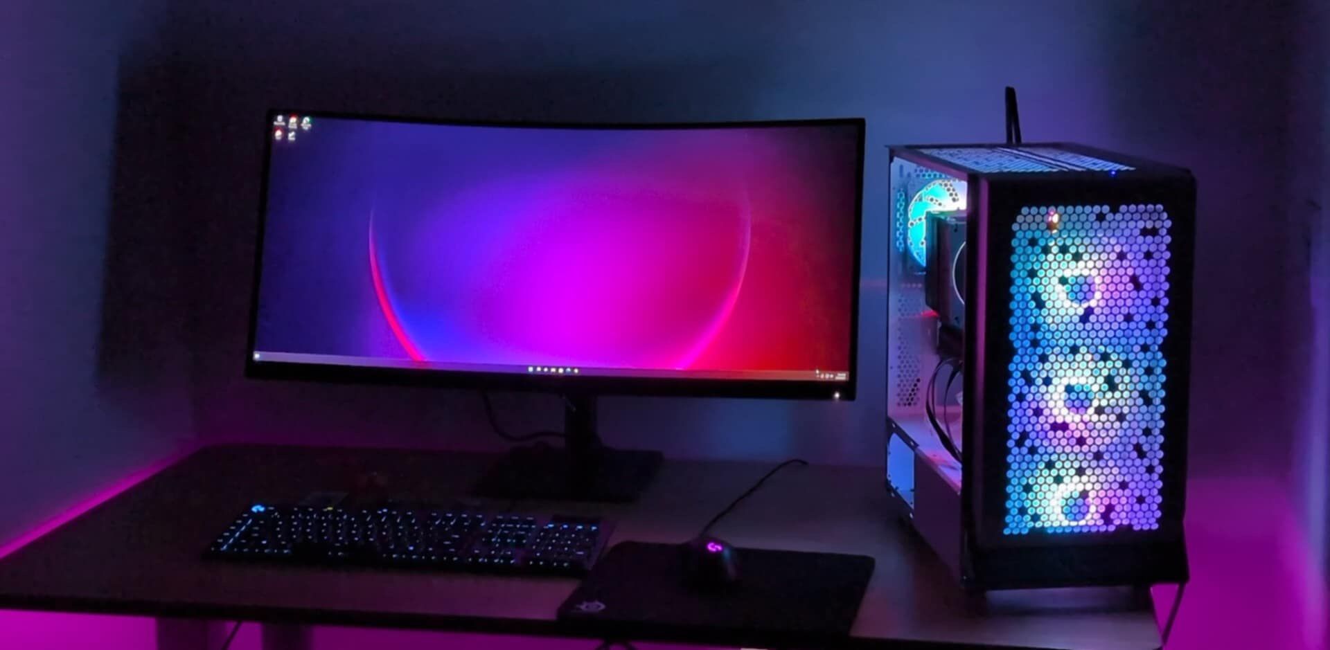 Gaming Pc / Desktop computer Ryzen 7 / 16gb 6950xt / 32gb ram / 2tb nvme etc