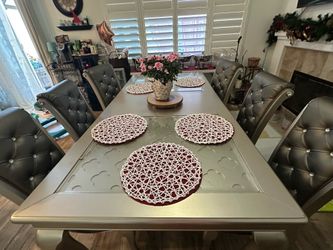 Dining set