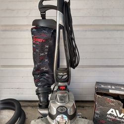 Kirby Avalir vacuum cleaner , works great must pick up ,$150