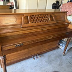 Free Currier Piano 