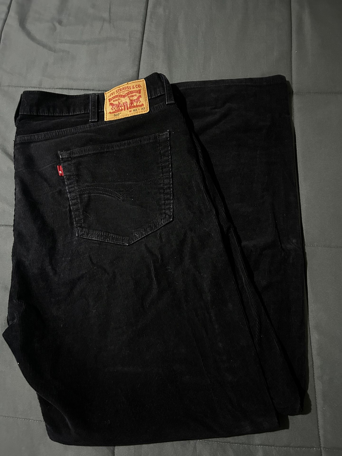 Black Levi Jeans