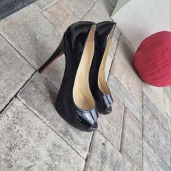 Genuine Used Christian Loubouton  Heels