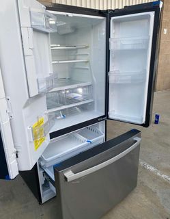 GE Stainless Steel French Door Fridge - Excellent Condition, EnergyStar