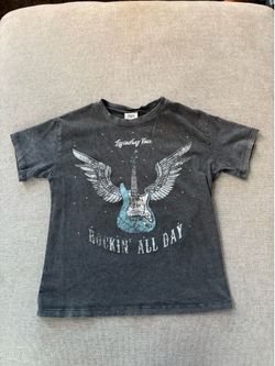 Zara grey kids tee with guitar graphic. Size: 6 years used but brand new , perfect condition, no stains , no tears etc #kidsfashion #rockstyle