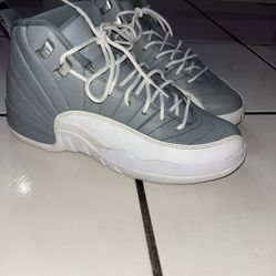 Jordan 12 (Stealth) & Nike Dunk Low (Rose Whisper) 