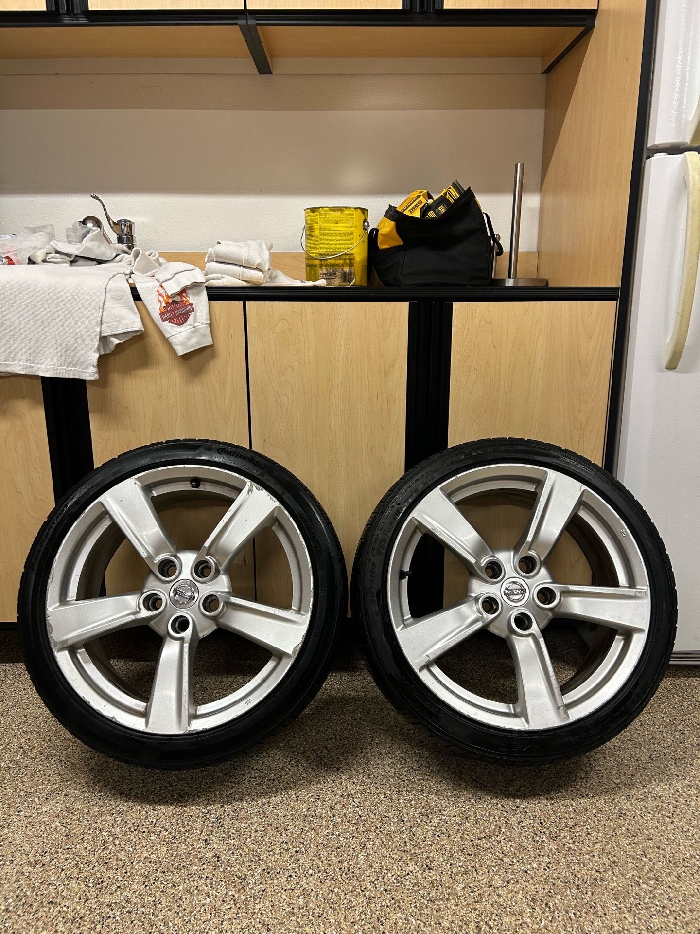 370z stocks
