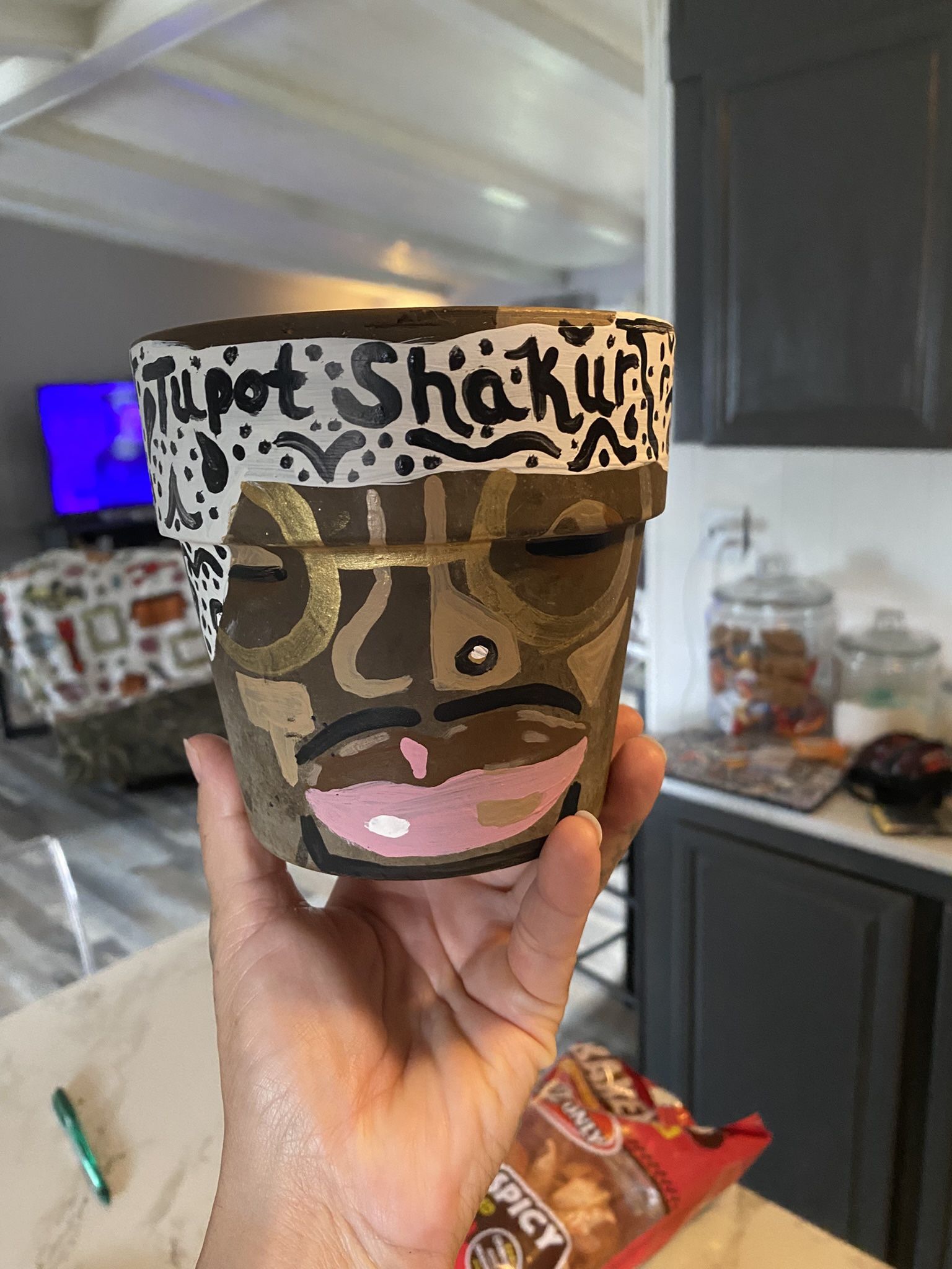 Tupot Shakur Plant Pot
