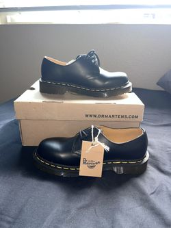 NEW DOC MARTENS