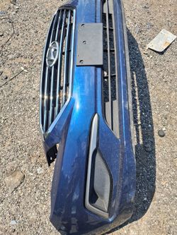 2015/17 Hyundai sonata complete front bumper cover with gillie and everything on it