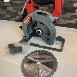 Milwaukee M18 Fuel 6-1/2” circular saw Tool only new $155