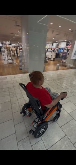 Electric Wheelchair