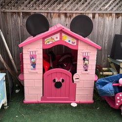 Minnie Mouse Playhouse 