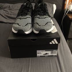 Adidas Running Shoes Ultradream DNA *NEW*