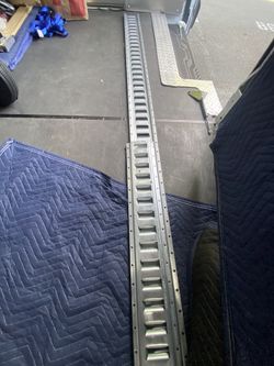 KINDEDYNE 5 inch E-Track rails