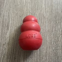 KONG Classic Dog Toy- Toughest Natural Rubber, Red- Fun to Chew