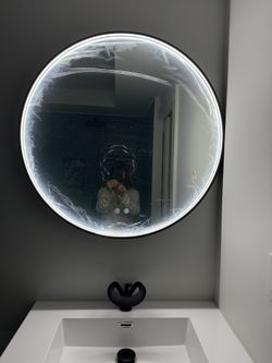 Ftoti Lighted LED  Mirror 32 x 32