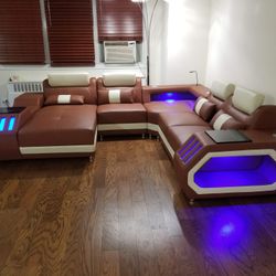 Sofadream Custom Leather Couches 