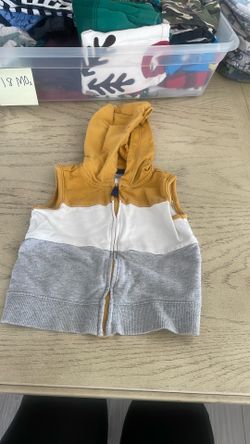 Carters vest size 18 months