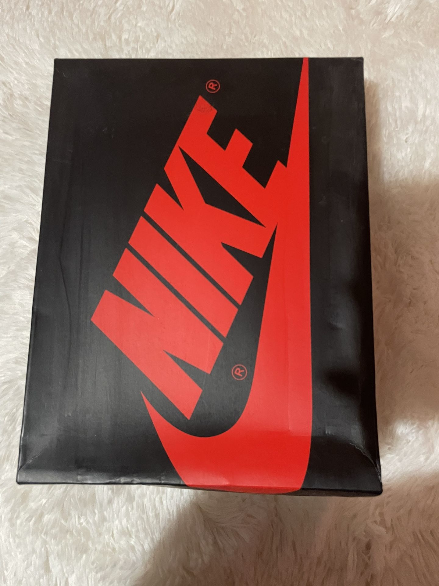 Jordan 1 Retro High OG Dark Marina Blue
