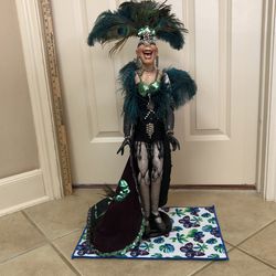 Bar Centerpiece Puppet - Doll