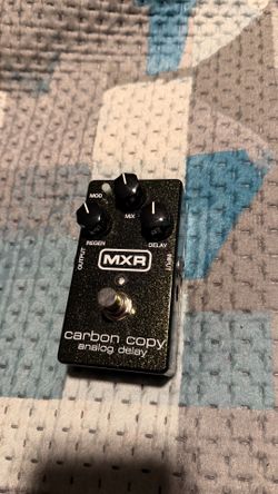 MXR Carbon Copy Pedal