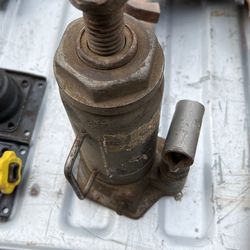12 Ton Capacity Jack
