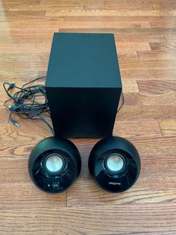 Creative Pebble Plus 2.1 Speakers + Subwoofer