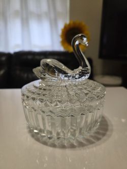 Elegant Swan Trinket, Powder or Candy Dish Decor 