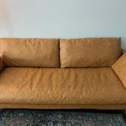 Basic Pleather couch, Self-assembly
