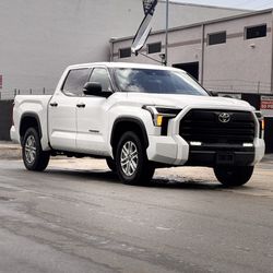 2023 Toyota TUNDRA