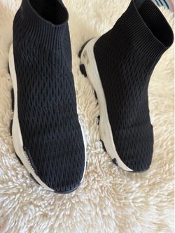 KURT GEIGER SIZE 7 1/2
