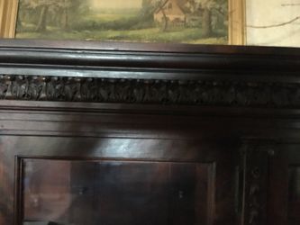 Beautiful China hutch Really don’t know much about it just that it’s old