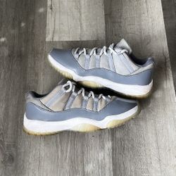 Jordan 11 Cool Grey Size 8.5 