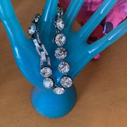 Stella & dot ..bracelet With Extra Link To Fits Small, Medium Or Large Size.