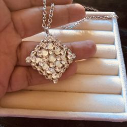 18” Diamond shape Necklace 