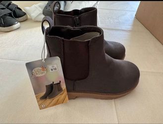 Toddler Brown Boots Side 9/10 - NEW