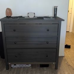 Dining Table And Dresser