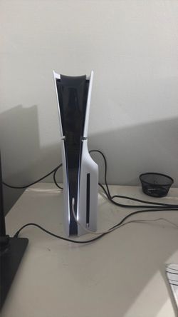 PS5 Slim (2 controllers)