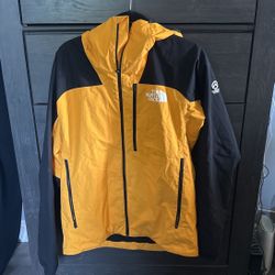 The North Face Summit L5 FUTURELIGHT Ventrix Insulated Jacket 