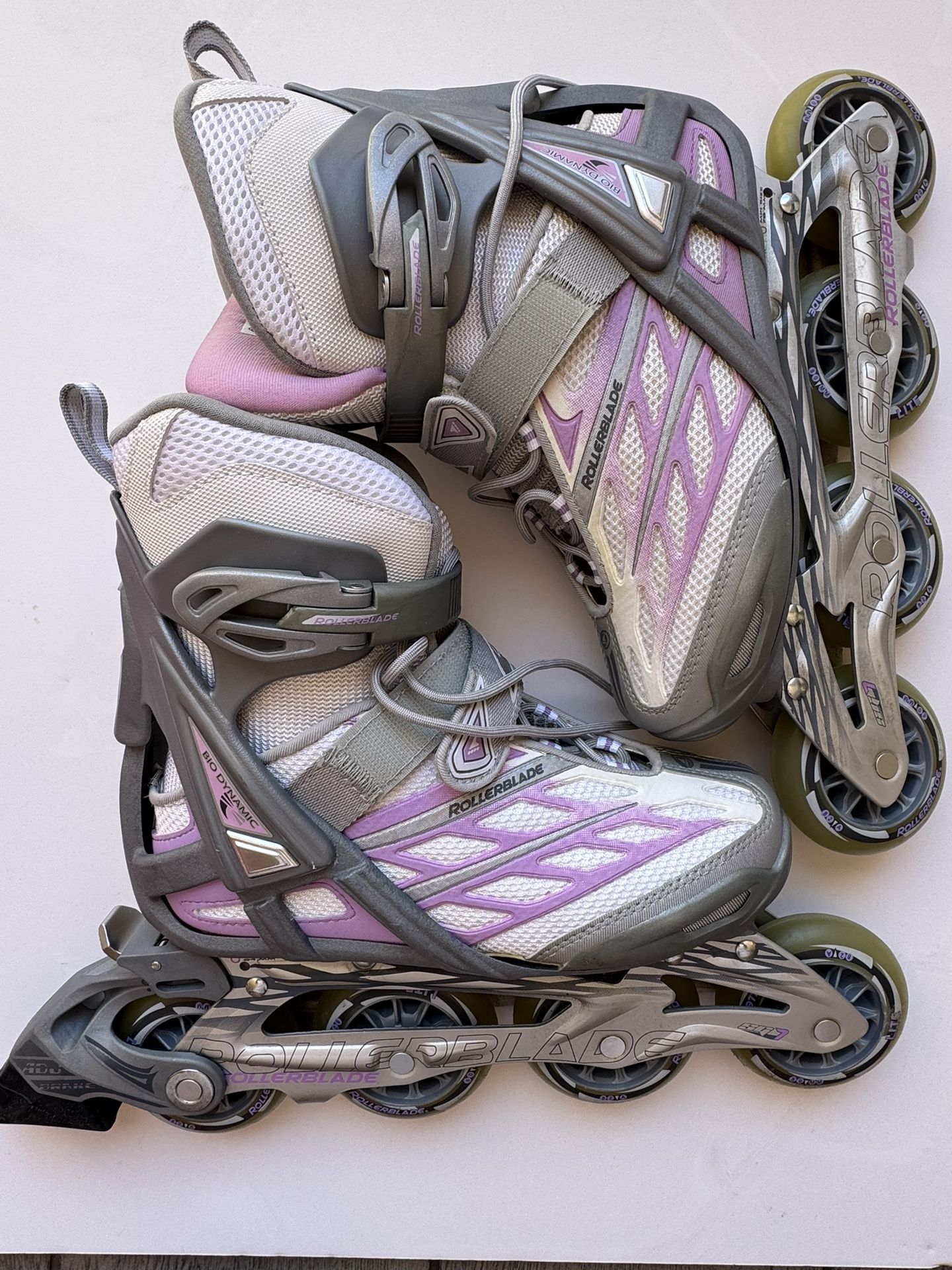 Rollerblade Inline Skates Size W6