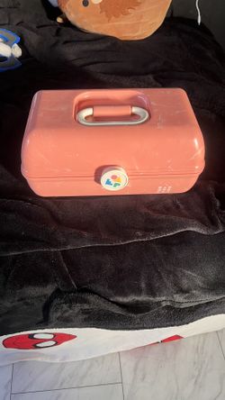 makeup box