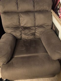 Se Vende Sofa Reclinable En Buenas Condiciones