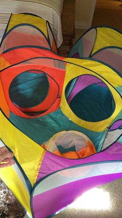 Pop up / Fold flat kids play fort 🏰
