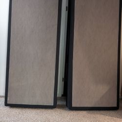 Two Tempurpedic split foundations